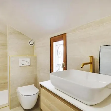 Appart hôtel Makom Saint Honore *