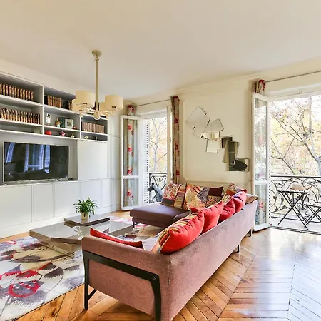 140m2 Proche Des Champs Elysees 巴黎