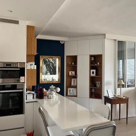 4-bed 12 Parijs