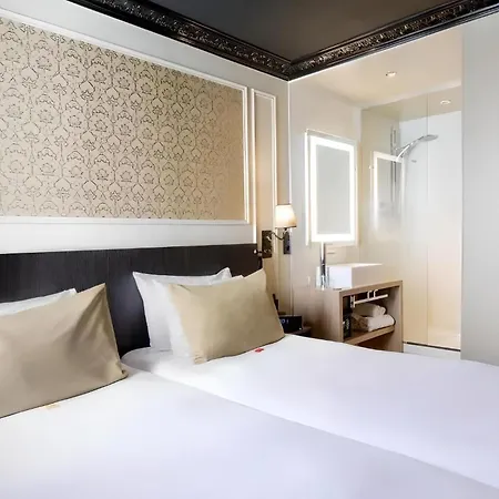 Hotel Le Montmartre Saint Pierre