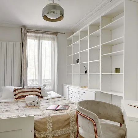 Elegant 3br Champs-elysees & Arc De Triomphe Апартаменты