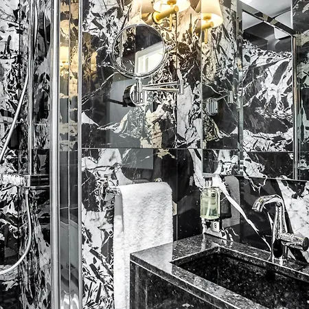 Merveil - Luxury - Tour Eiffel - Bourdonnais Parijs