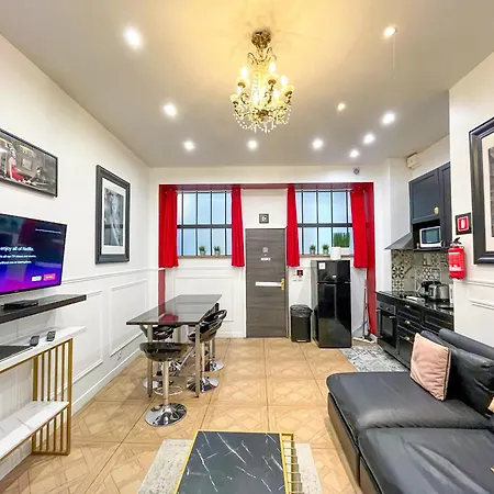 Urban Flat 55 - Triplex Flat Marilyn Monroe Apartment Paris
