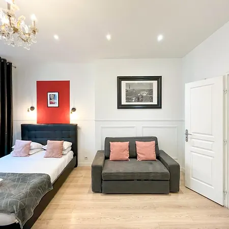 Apartment Urban Flat 55 - Triplex Flat Marilyn Monroe Paris