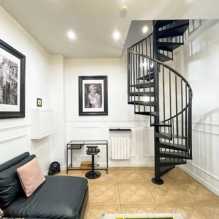 Urban Flat 55 - Triplex Flat Marilyn Monroe Apartment Paris