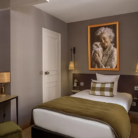 Zelie Hotel 3*