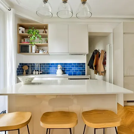Bright In The Heart Of Le Marais Apartment Paris