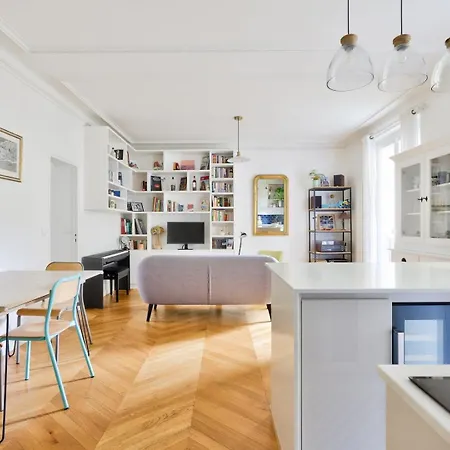 Apartment Bright In The Heart Of Le Marais