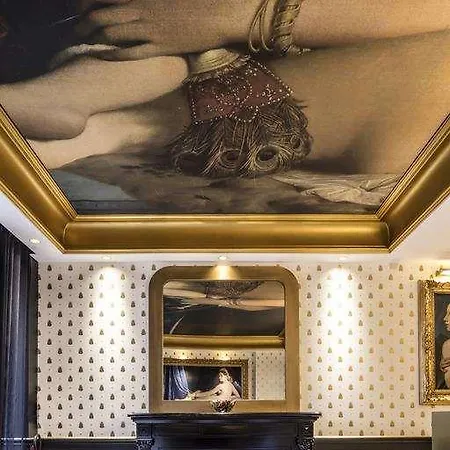 Отель Eiffel Petit Louvre 3*