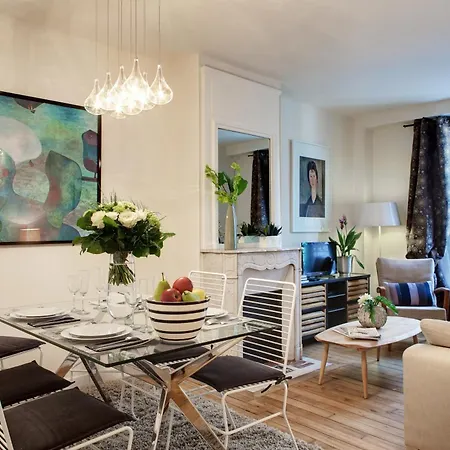 Sevigne Elegant Paris
