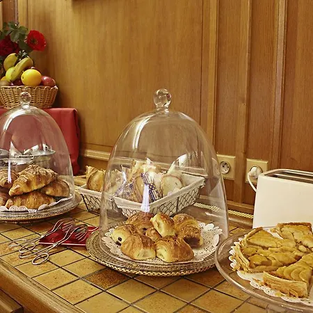 Grand Dechampaigne Hotel Paris