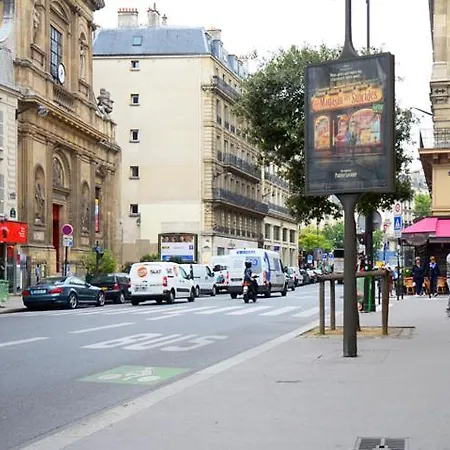 Short Group Temple Serviced Appartement Paris
