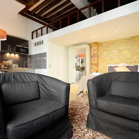 Short Group Temple Serviced Appartement *