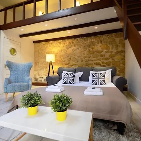 Short Group Temple Serviced Appartement *