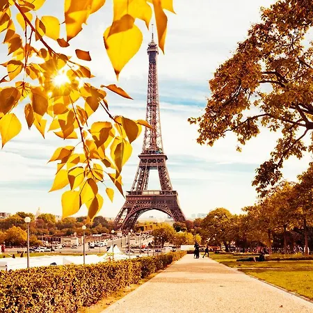Waldorf Trocadero Tour Eiffel 4*