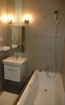 Du Louvre 아파트호텔 2*