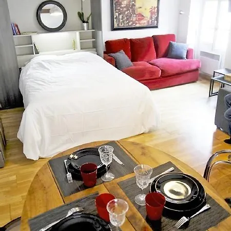 Appartement Moulin Rouge *