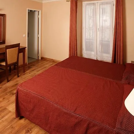 121 Szálloda 3*