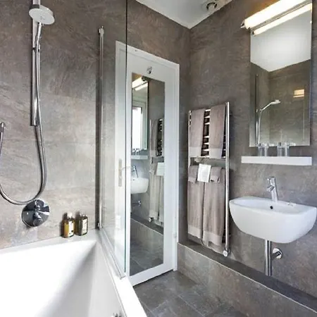 De La Porte Doree 3* Paryż