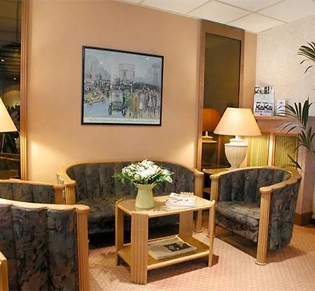 Hotel Trinité Haussmann 4*