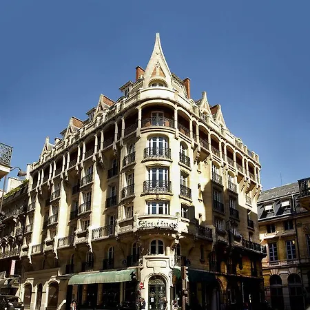 La Clef Louvre By The Crest Collection Hotel 5*