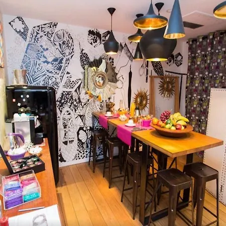 Hotel Crayon Paris