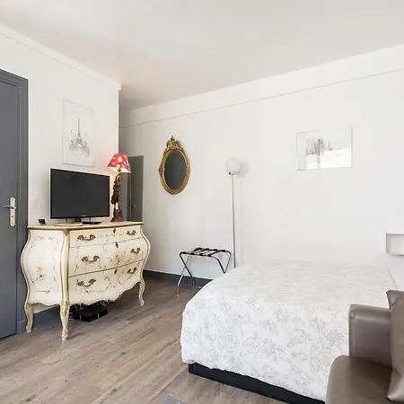 Trocadero Apartment *