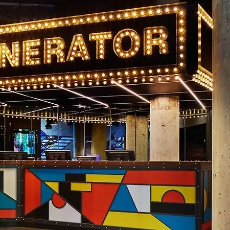 Hostel Generator Paris