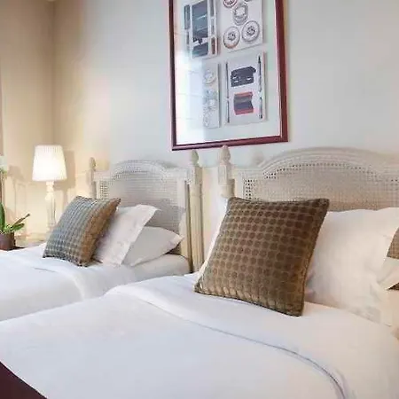 Zelie Hotel 3*