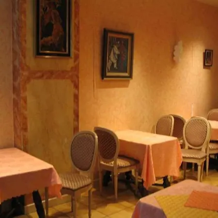 Hotel Maubeuge Gare Du Nord 2*