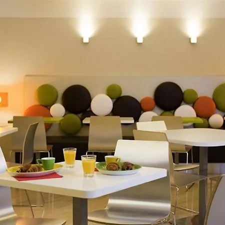 Ibis Styles Gare De L'est Chateau Landon Hotell 3*