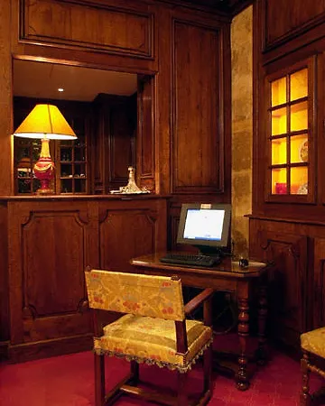 Hotell Amarante Beau Manoir 3*