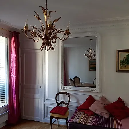 Moulin Rouge Appartement *