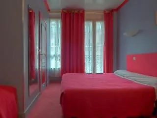 Hotel Maubeuge Gare Du Nord Paryż
