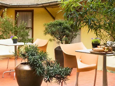 Ibis Styles Eiffel Cambronne Отель