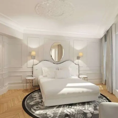 Trinité Haussmann 4* Paris