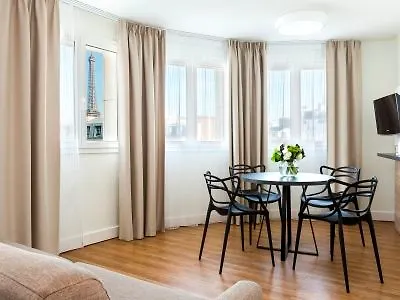 Апарт-отель Citadines Tour Eiffel 4*