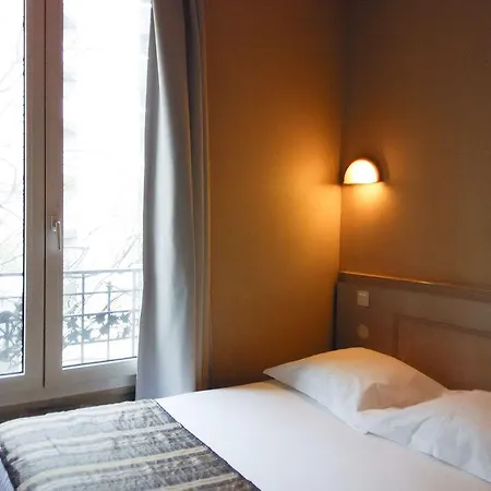 Korner Eiffel 3* Párizs
