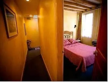 De La Tulipe 3*