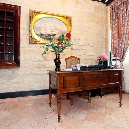 Hotel Pratic