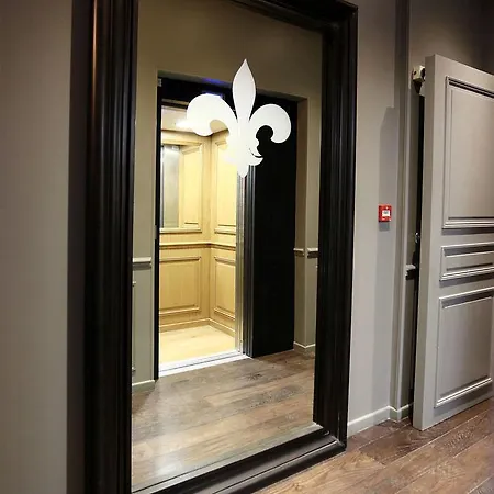 Hotel Saint-Louis Pigalle