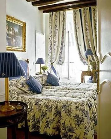 Académie Saint Germain Hotel