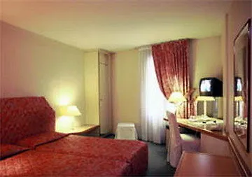 Hotell Fertel Etoile 3*