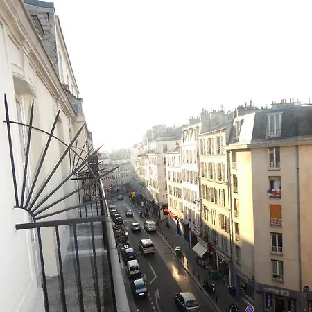 Montmartre Hotel