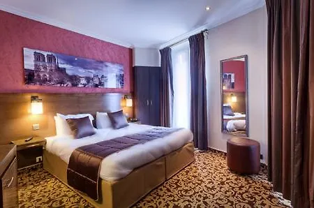 Seven Hotel Paris