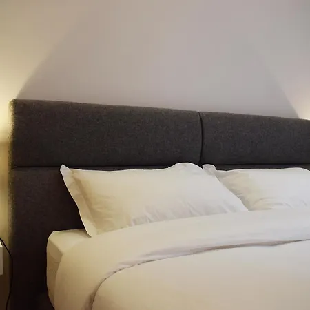 Square Bed & Breakfast Paris