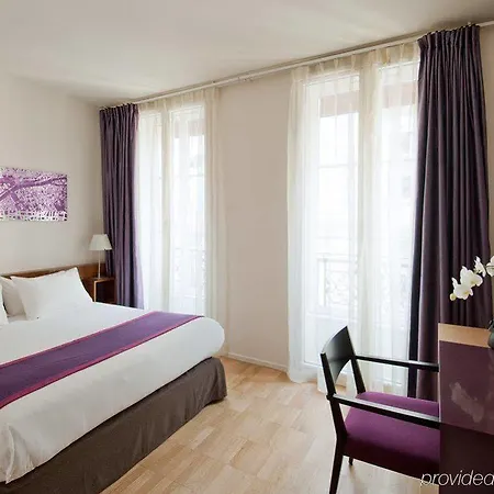 Monna Lisa Champs Elysées Hotel 4*
