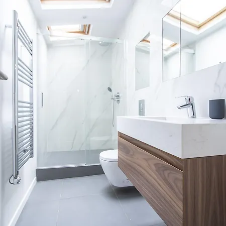 Dreamyflat - St Germain Notre Dame Appartement