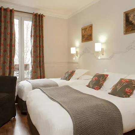 De La Porte Doree Hotel