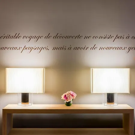 Otel Le Tourville By Inwood
